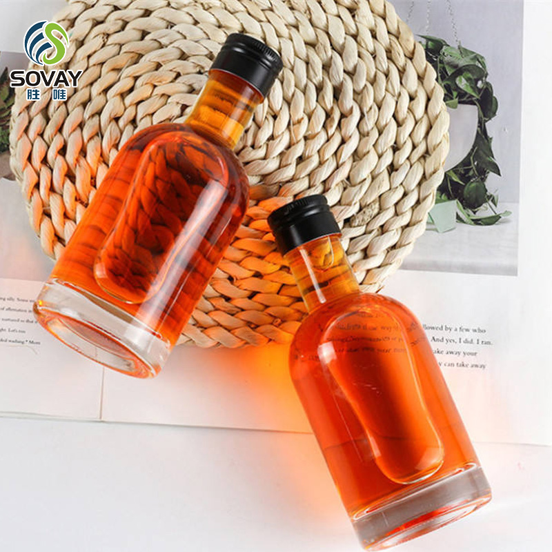 SW29 Retro Distillery Style Glass Bottle with Secure Seal Wood Stopper