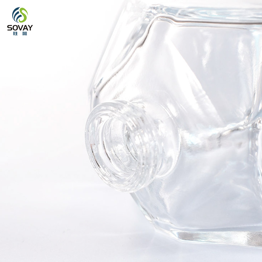 SP43 Luxury 100PCS Minimum Order Elegant 30ml/50ml/100ml Irregular Clear Glass Perfume Oil Bottle Pump Sprayer Cap Carton Box OEM/ODM
