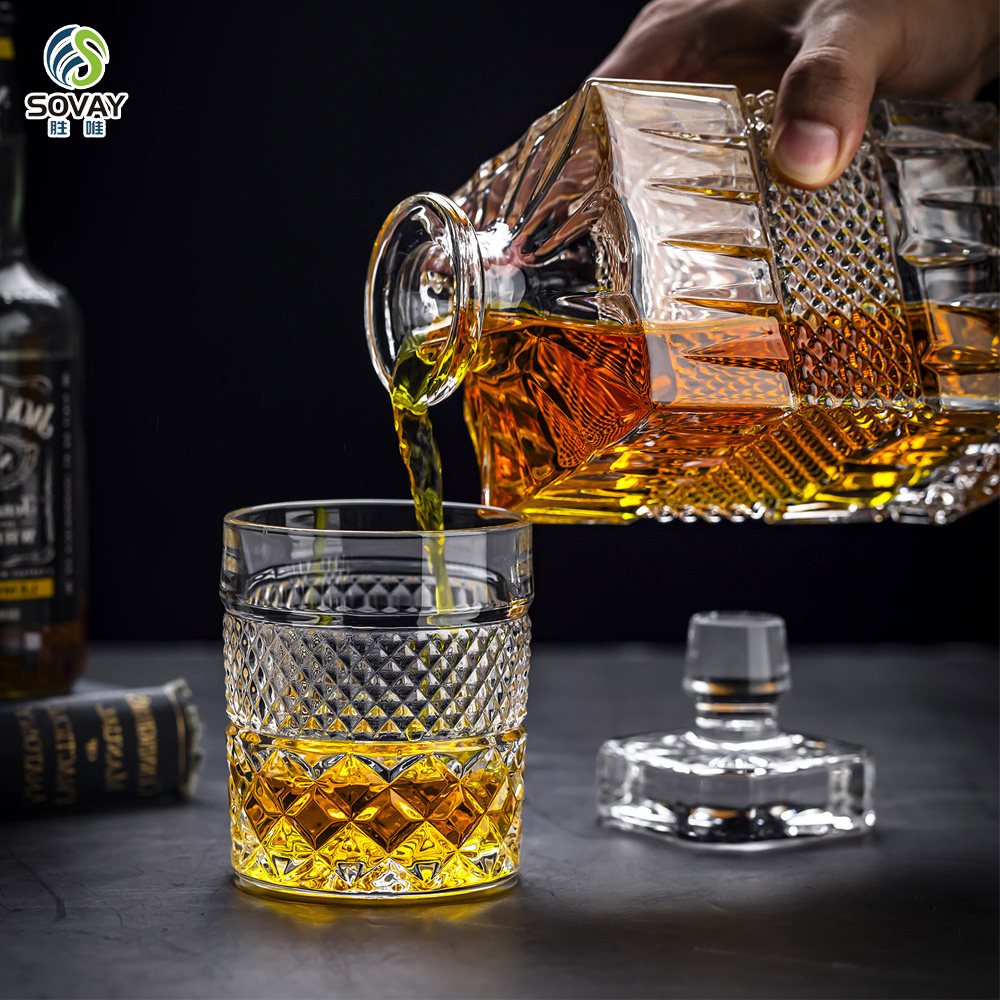 SW144N Lead-Free Classic Custom Textured 700ml Engrave Square Glass Liquor Whiskey Decanter for Gin Wine Alcohol