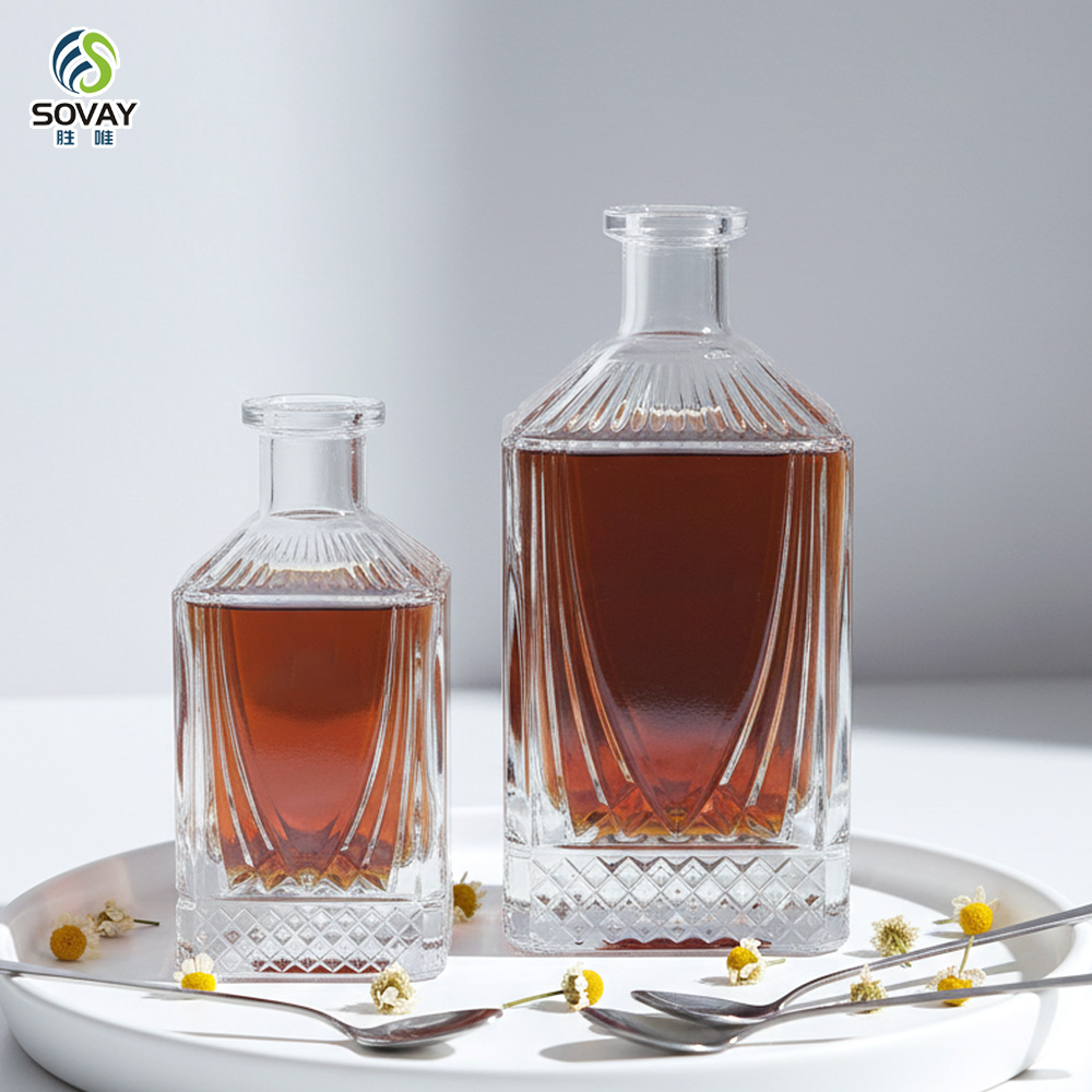 SW165 High Quality Square Customized 750 Ml Wine Bottles Vertical Glass Beer Beverage Drinking Storage Glass Wine Bottles
