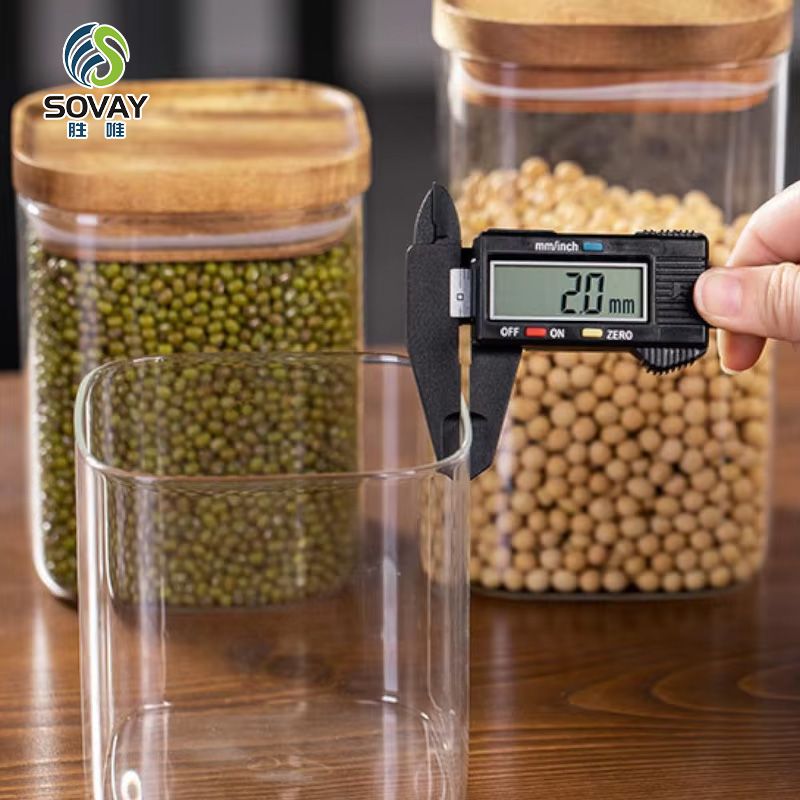SG40N Wholesale Empty Spice Candy Coffee Food Storage Containers Bottle Glass Jars with Bamboo Seal Lid