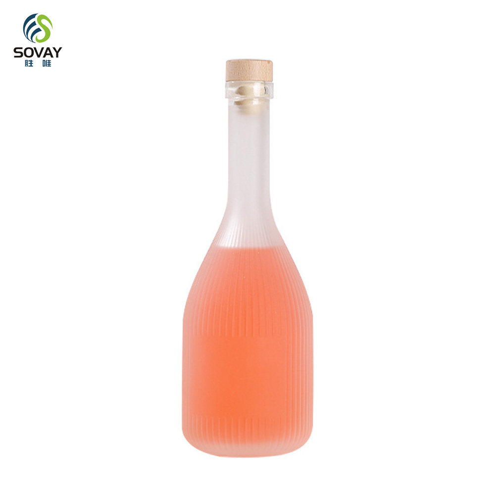 SW137 Factory Direct New Exquisite Craft Crystal Stripes Carved Window Sealing Red Wine Wine Bottles Glass Bottles