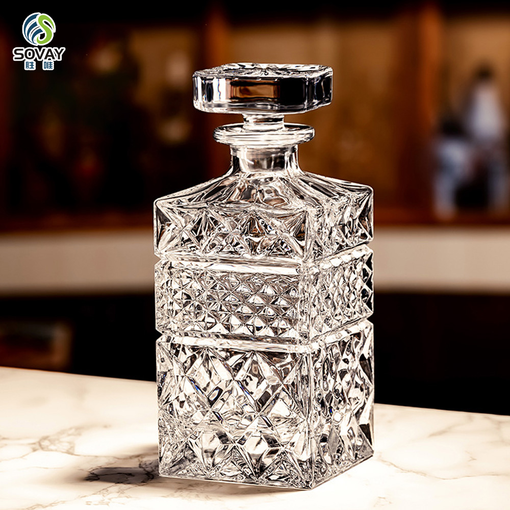 SW143N 700ml Diamond Cut Square Glass Whiskey Decanter for Liquor