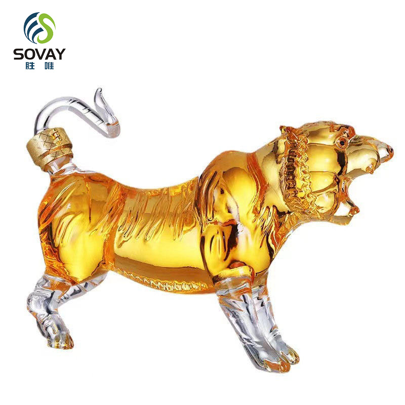 SA07N 500ml/1000ml/2500ml Handmade Zodiac Tiger Shaped Glass Bottle for Brandy / OEM Whiskey Decanter Wine Mugs Bottle