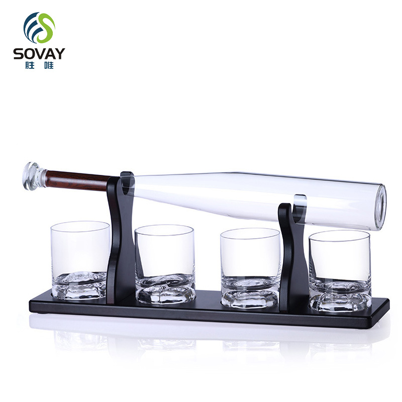 SA13N Hot Sale Whiskey Decanter Set Revolver Bottle Glass Decanter Glass Container Baseball Shaped Glass Bottle