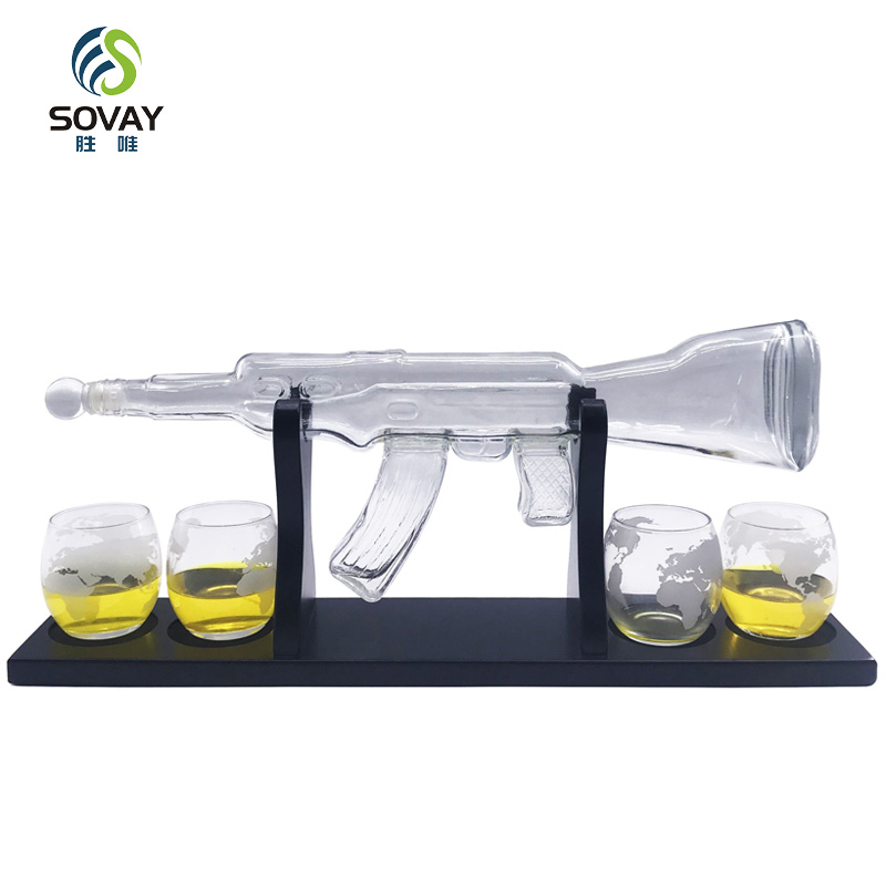 SA04N Perfect Dad Gifts Gun Shaped Luxury Glass Wine Decanter with 4PCS of Glasses Whiskey Set for Bourbon Liquor