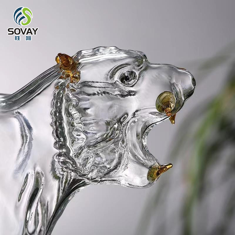 SA07N 500ml/1000ml/2500ml Handmade Zodiac Tiger Shaped Glass Bottle for Brandy / OEM Whiskey Decanter Wine Mugs Bottle