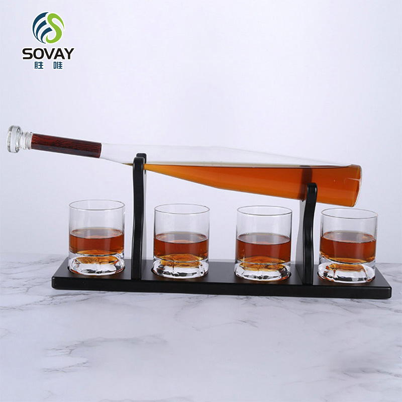 SA13N Hot Sale Whiskey Decanter Set Revolver Bottle Glass Decanter Glass Container Baseball Shaped Glass Bottle