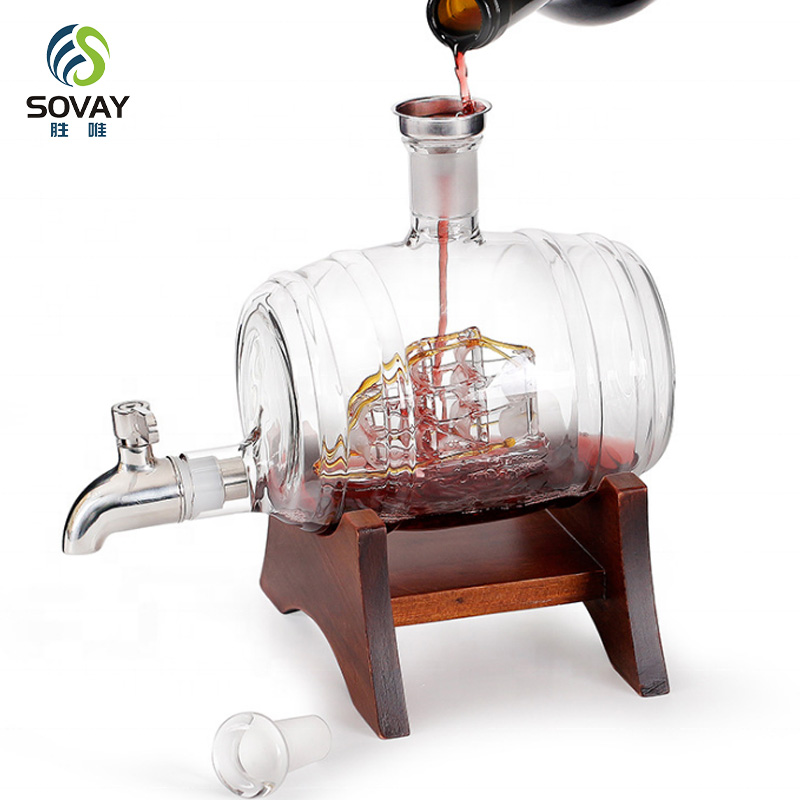 SA17N Factory Directly Sells 850ml 1000ml Cheap Unique Antique Hand Made Blown Barrel Shaped Glass Wine Decanter with Wooden Stand